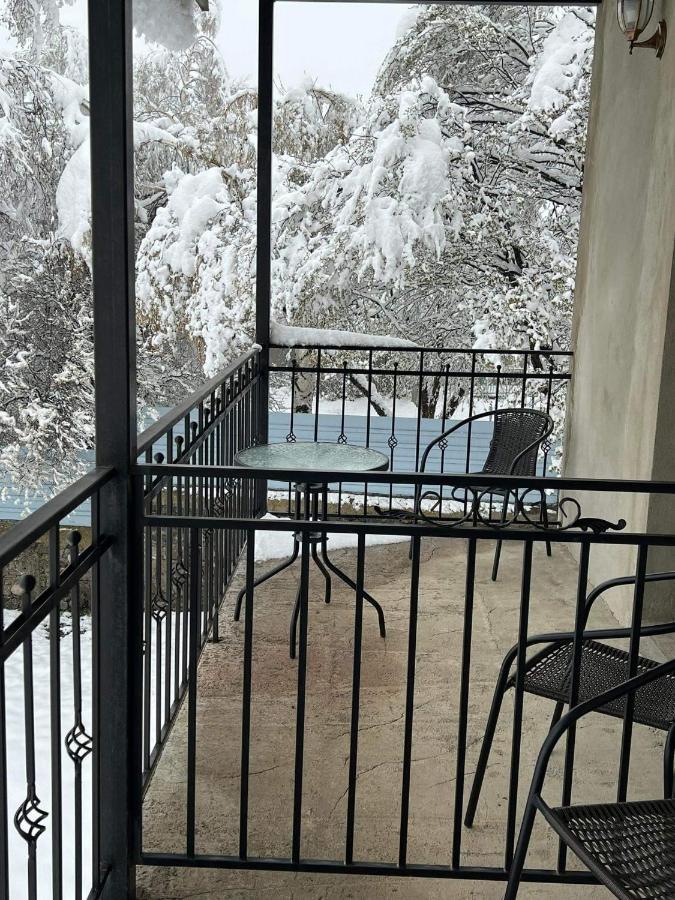 Crystal Kazbegi Hotel ภายนอก รูปภาพ