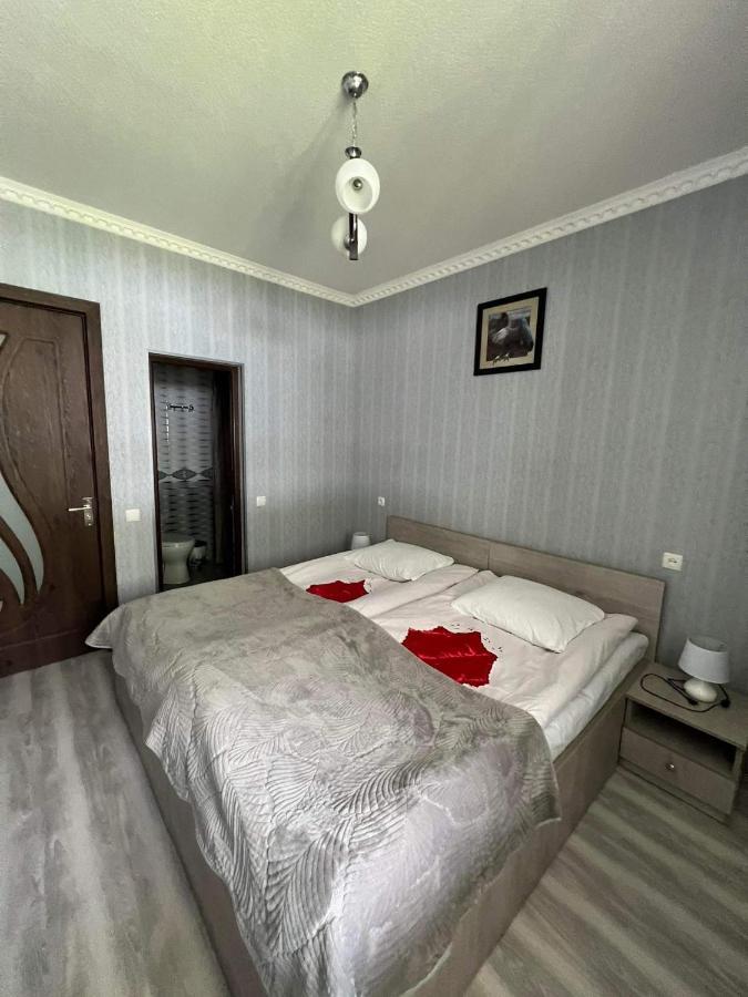 Crystal Kazbegi Hotel ภายนอก รูปภาพ